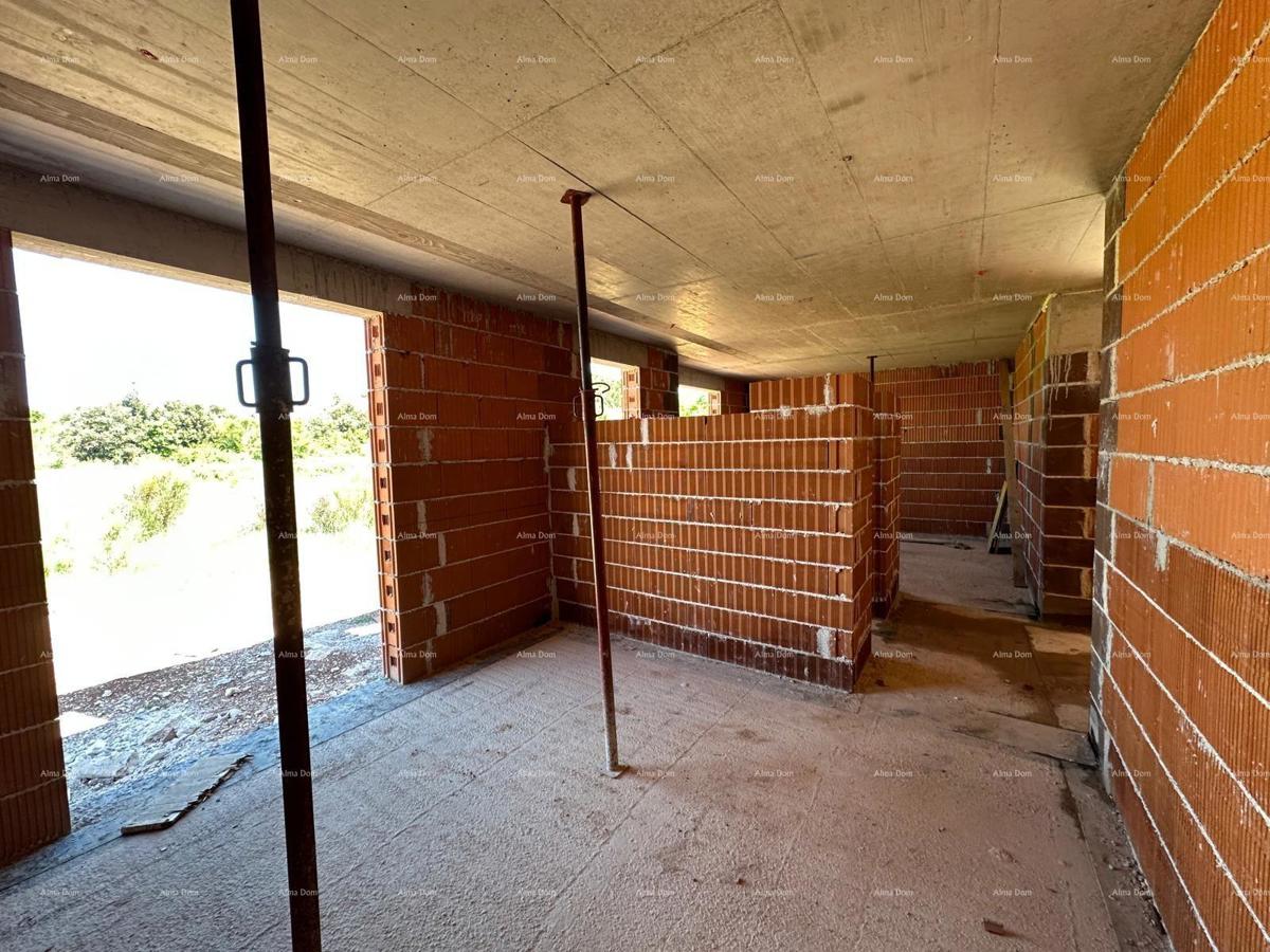 Prodaja stanov v novogradnji s parkirnim mestom - 500 m od morja – Barbariga!