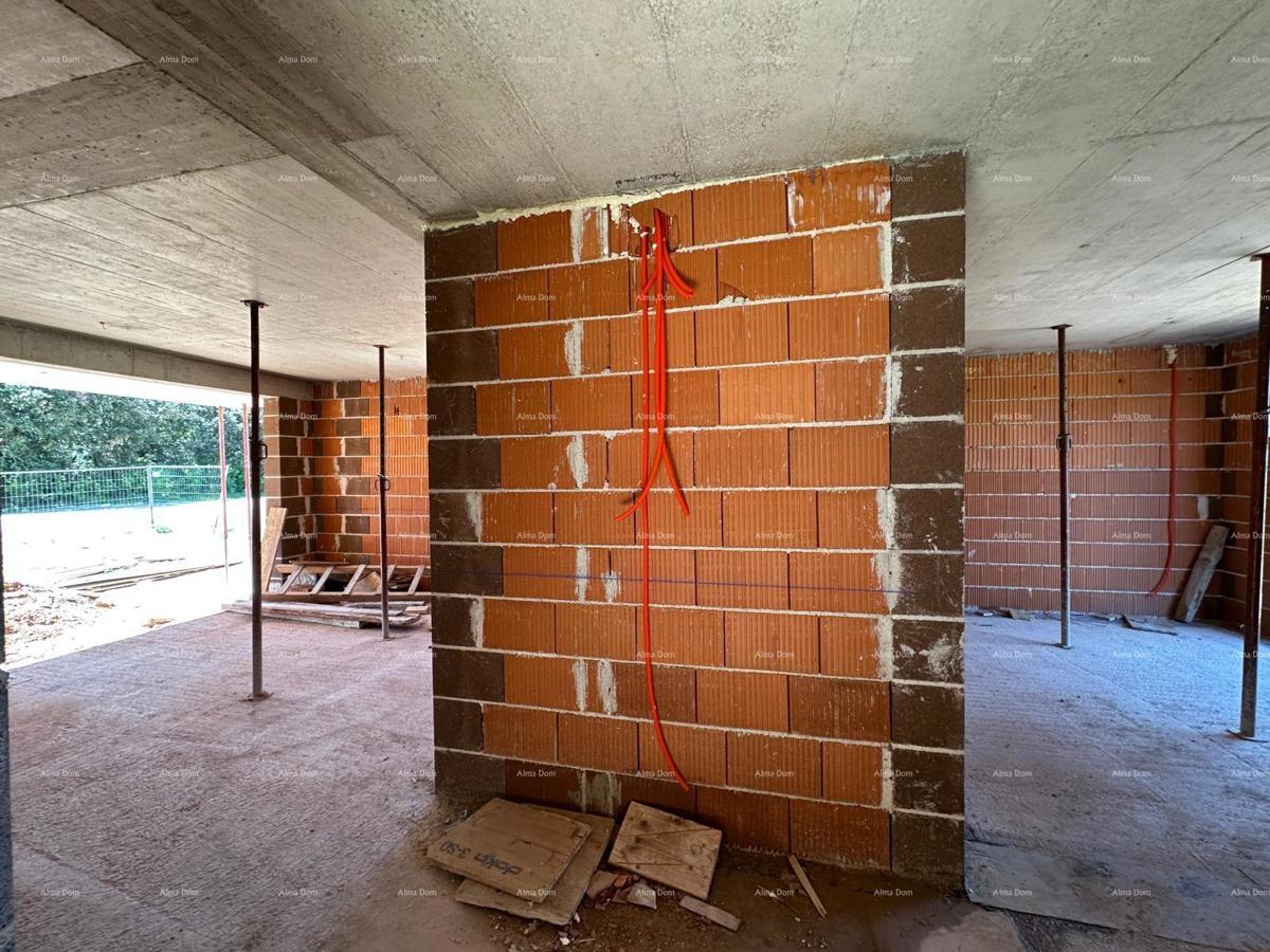 Prodaja stanov v novogradnji s parkirnim mestom - 500 m od morja – Barbariga!