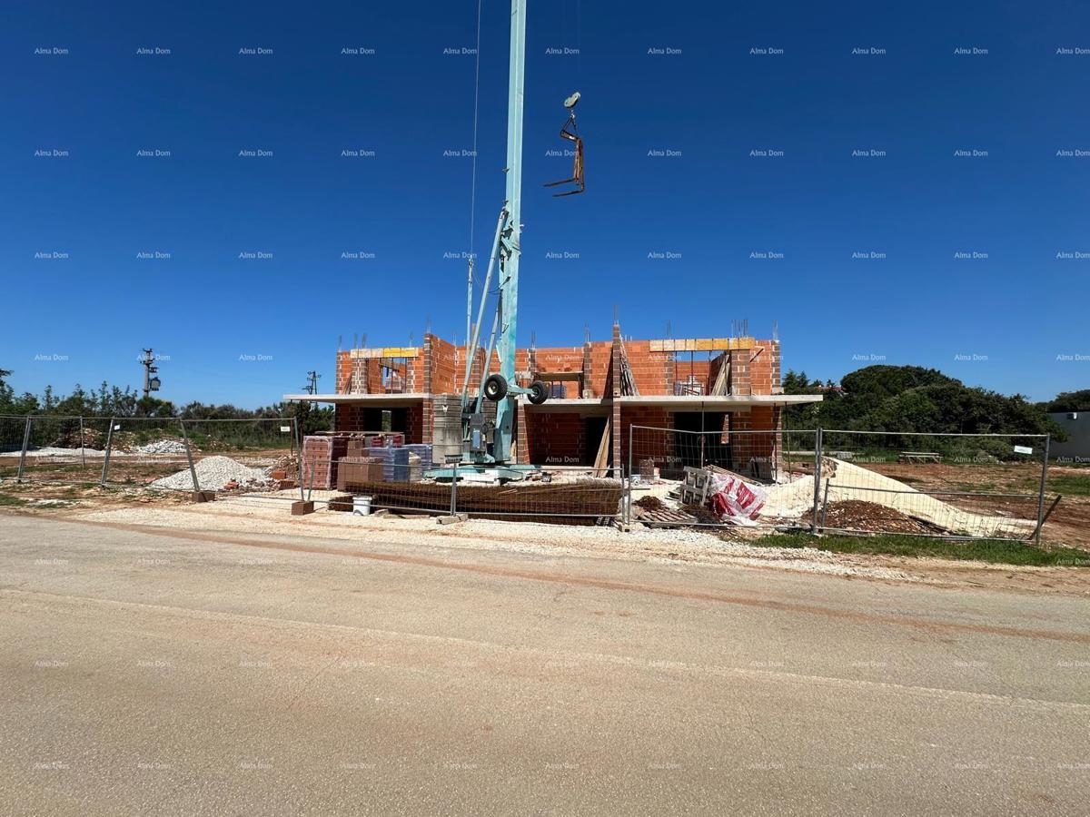 Prodaja stanov v novogradnji s parkirnim mestom - 500 m od morja – Barbariga!