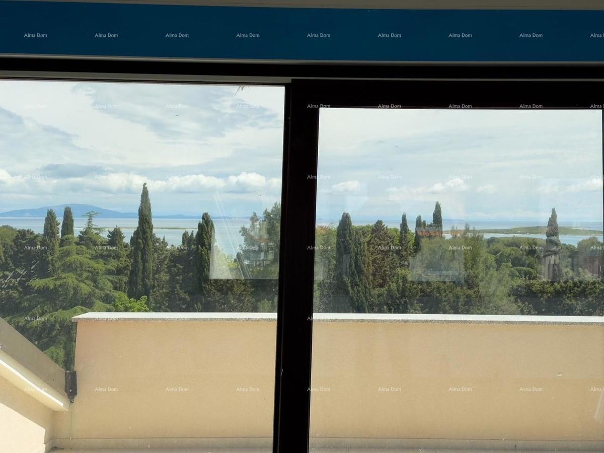 Prodamo stanovanje s čudovitim pogledom na morje! Premantura!