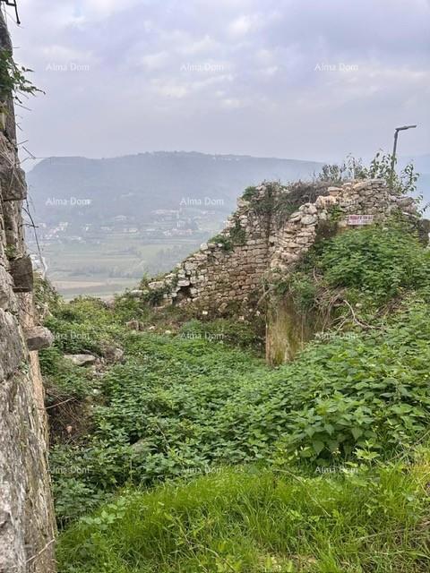 KAŠTEL – Gradbeno zemljišče 1.500 m² s panoramskim pogledom