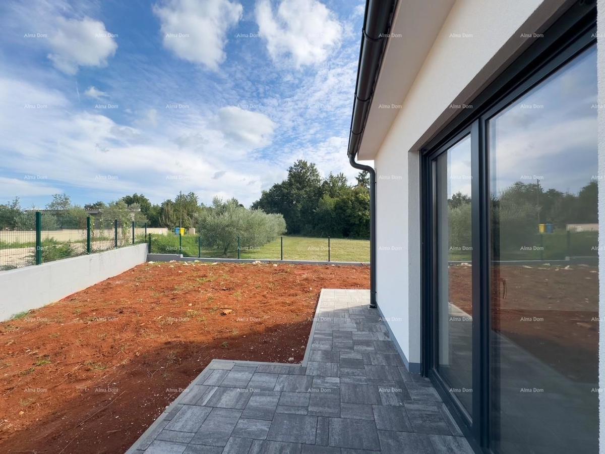 BARBAN, KOŽLJANI - Novogradnja / Dvojček, desni del. Ekološko naselje