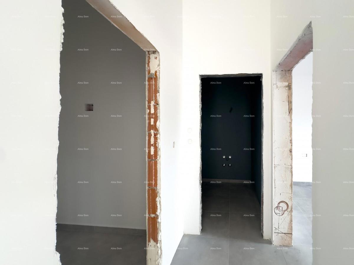 BARBAN, KOŽLJANI - Novogradnja / Dvojček, desni del. Ekološko naselje