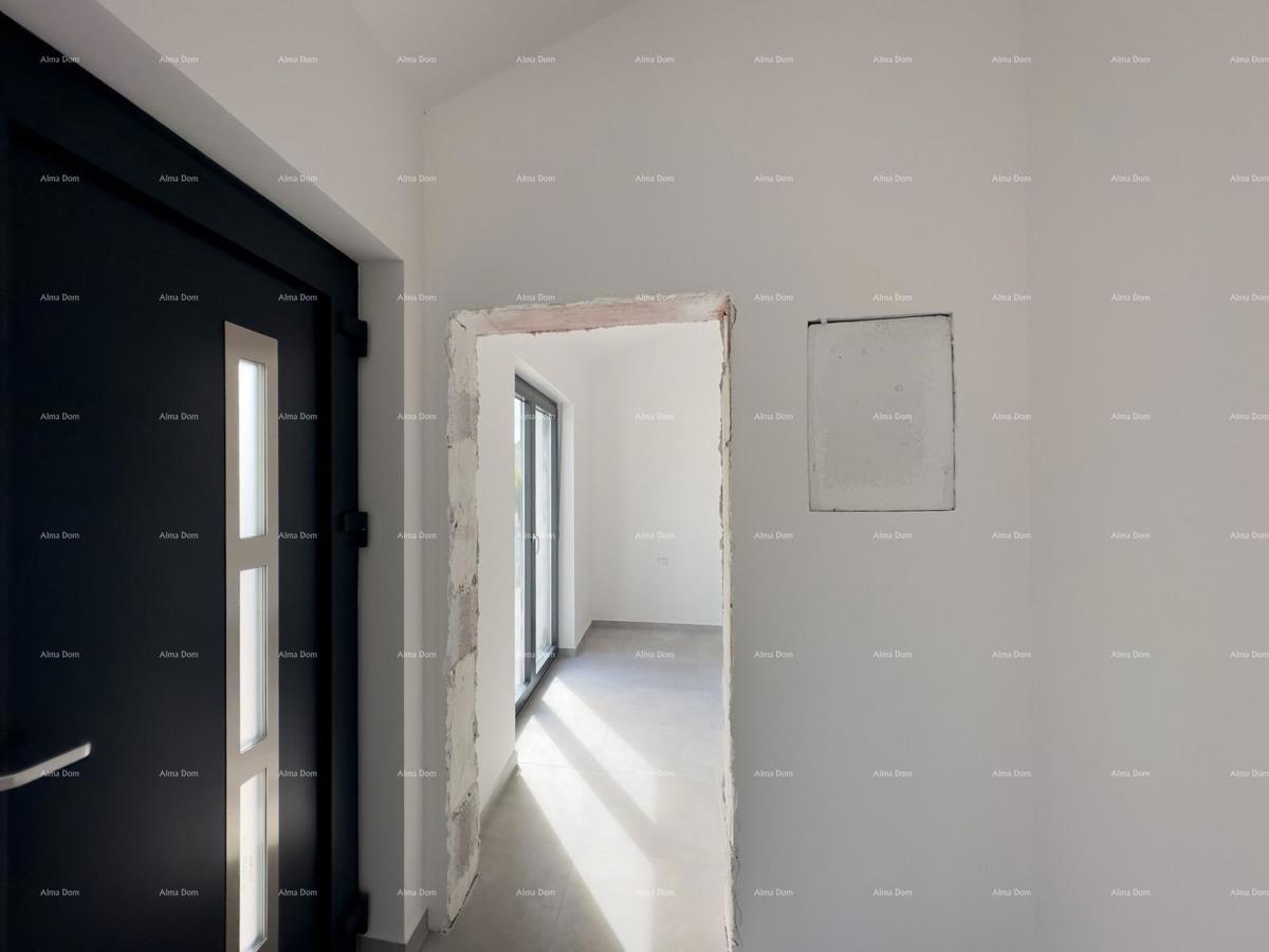 BARBAN, KOŽLJANI - Novogradnja / Dvojček, desni del. Ekološko naselje