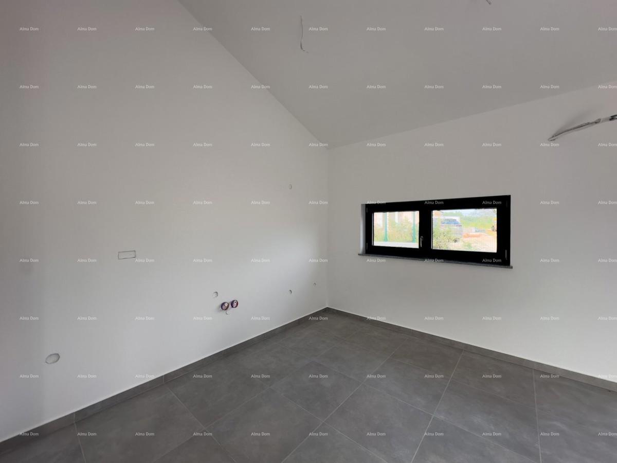 BARBAN, KOŽLJANI - Novogradnja / Dvojček, desni del. Ekološko naselje