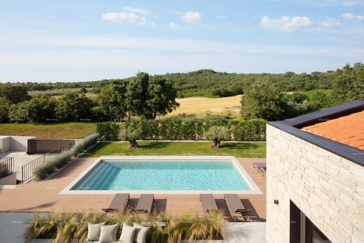 Prodaja moderne vile s bazenom in wellnessom, okolica Vrsarja!