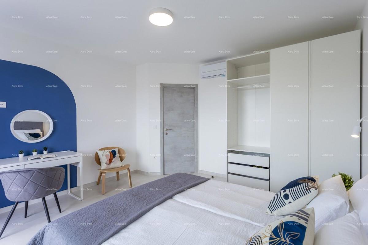 Moderna hiša v Medulinu, 800 m od centra in 150 m od morja – idealna za družino ali naložbo!