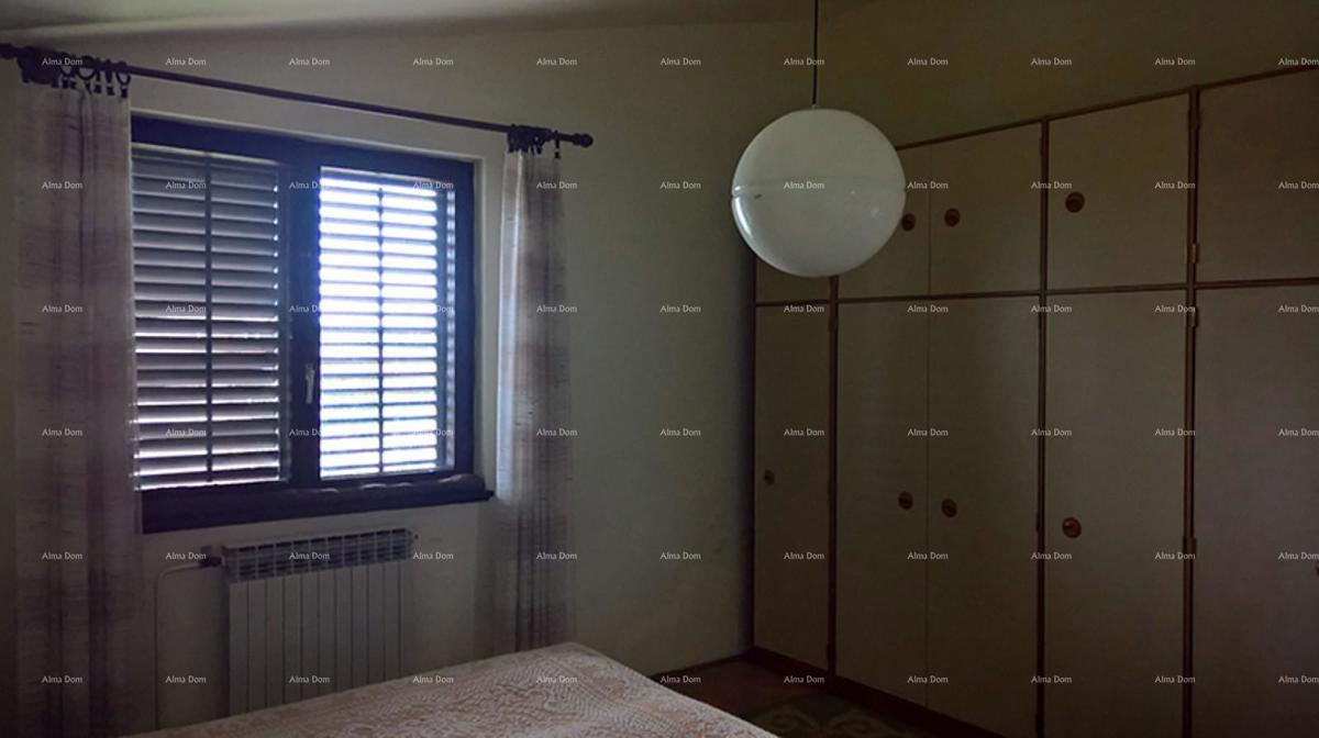 PULA – Škatari, družinska samostojna hiša z veliko parcelo