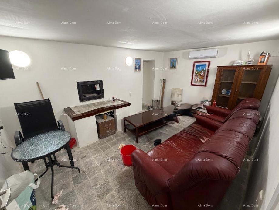 Prodaja kamene hiše, Kršan