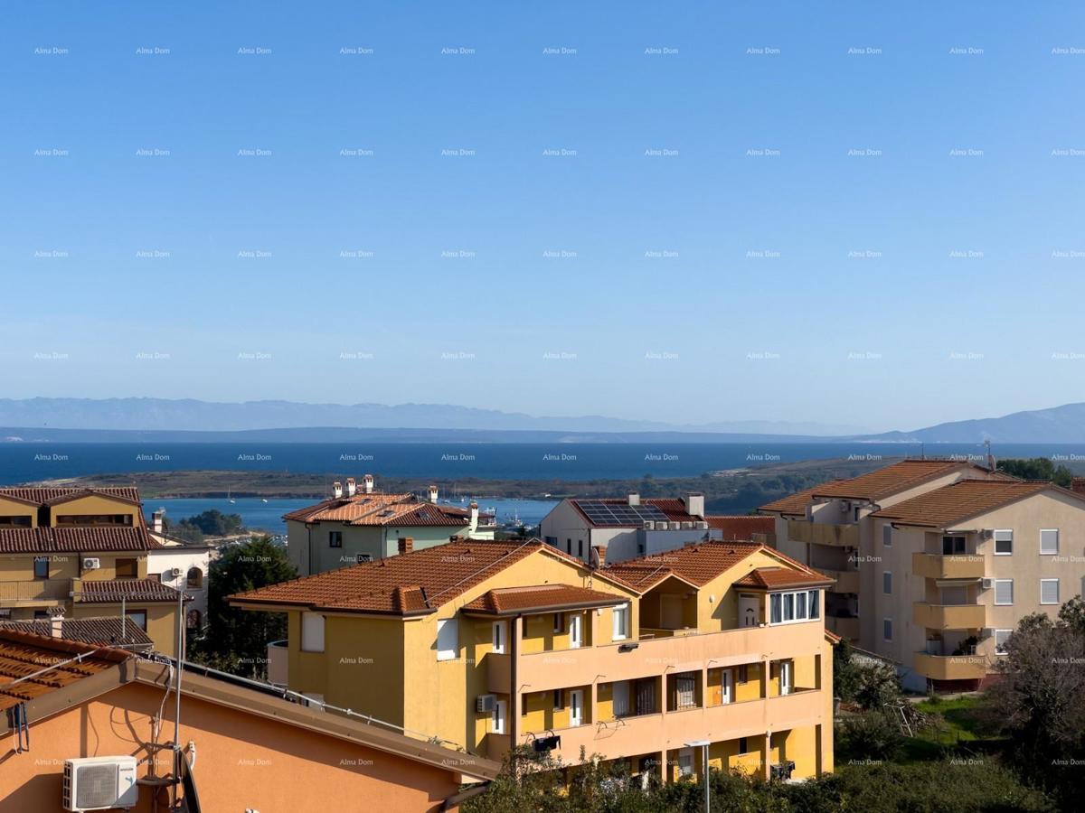 Prodajamo stanovanje s pogledom na morje!