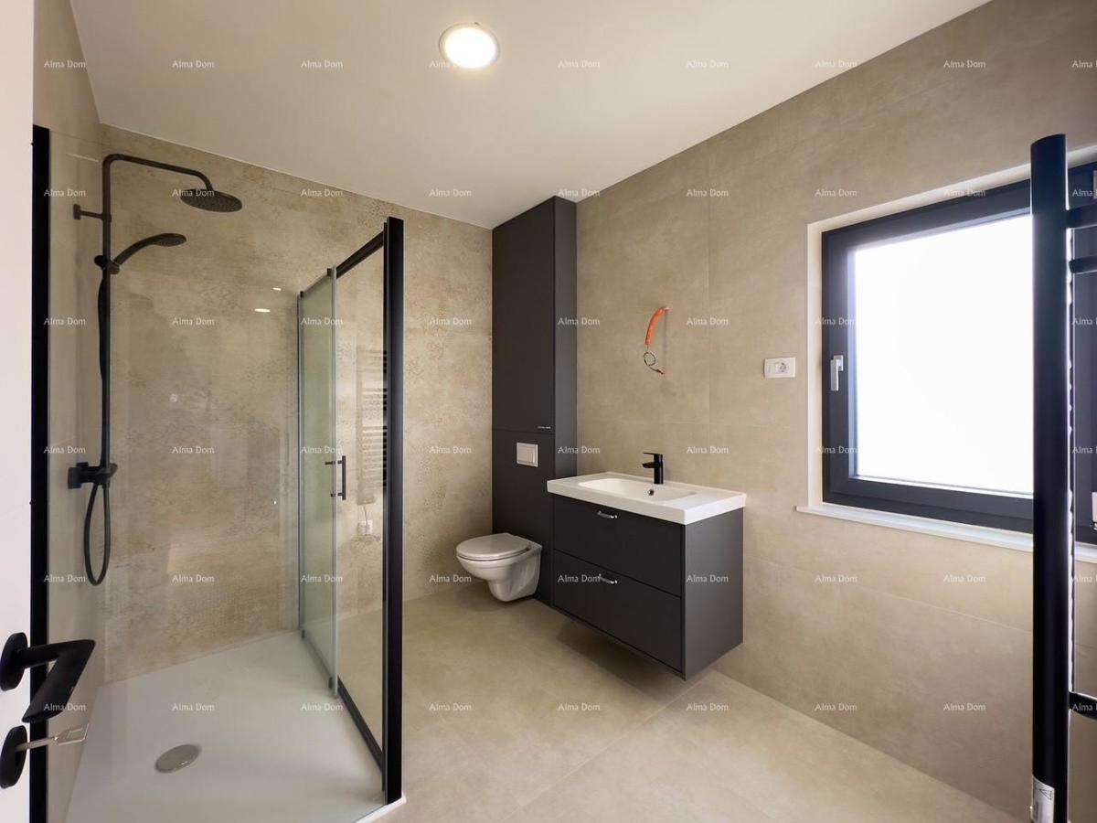 Prodaja novoizgrajene, moderno opremljene hiše s bazenom, Rakalj!