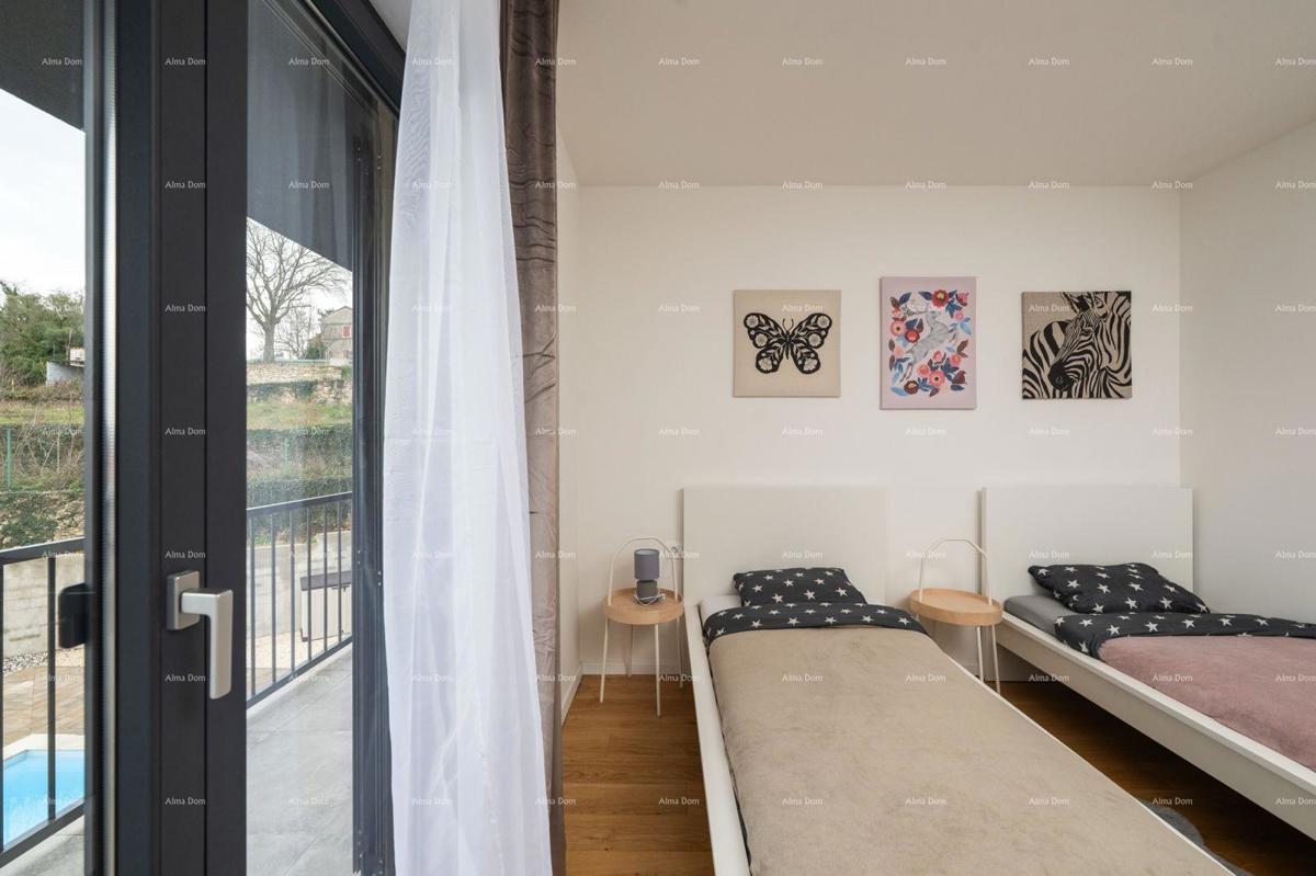 Prodaja novoizgrajene, moderno opremljene hiše s bazenom, Rakalj!