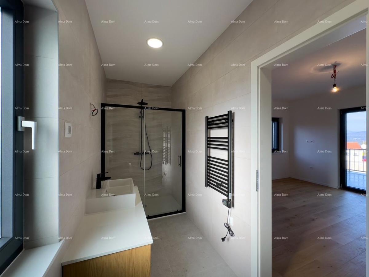 Prodaja novoizgrajene, moderno opremljene hiše s bazenom, Rakalj!