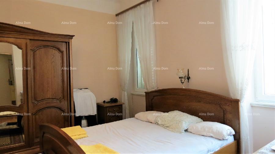 Stanovanje v Puli s 6 spalnicami!