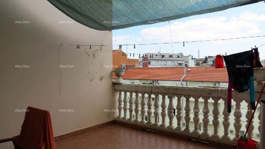 Stanovanje v Puli s 6 spalnicami!