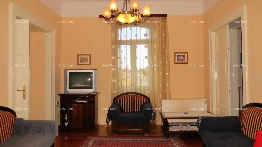 Stanovanje v Puli s 6 spalnicami!