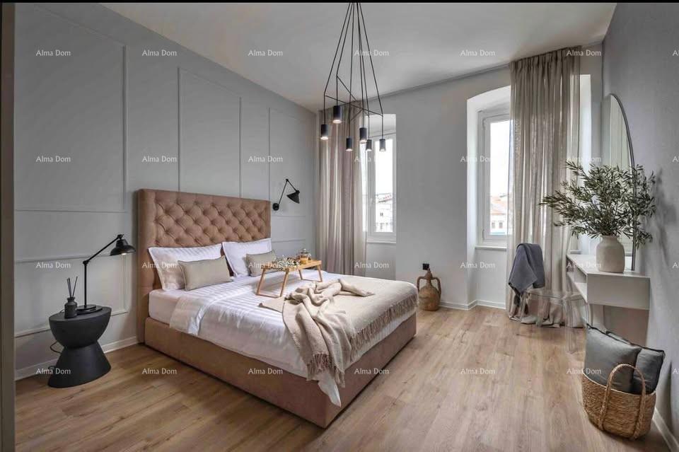 Prodaja dizajnerskega apartmaja v centru mesta