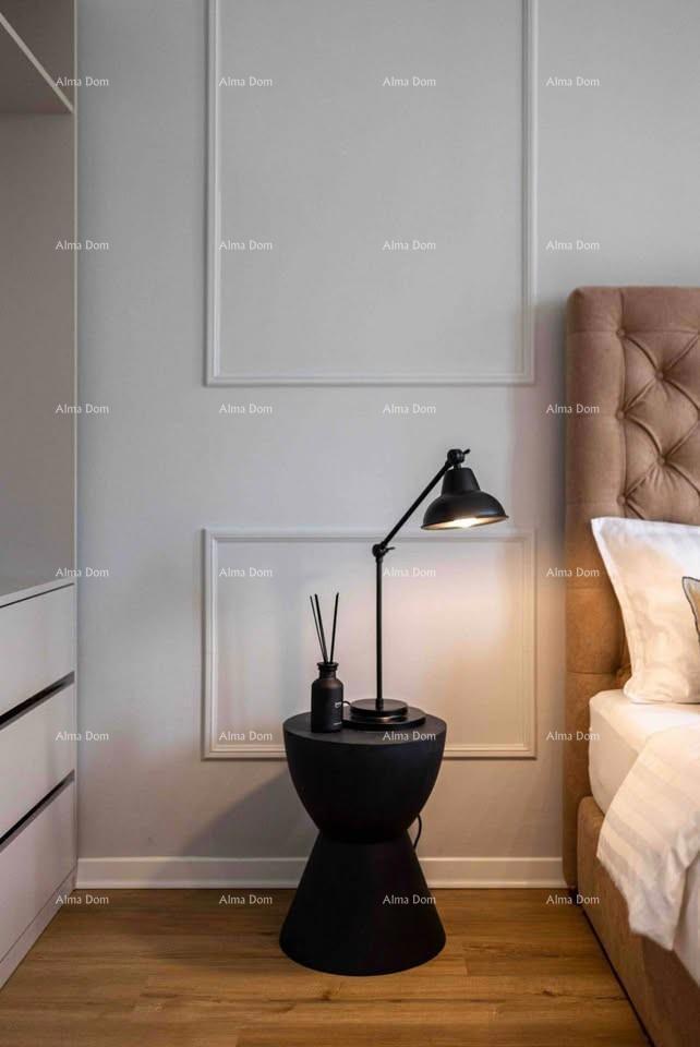 Prodaja dizajnerskega apartmaja v centru mesta