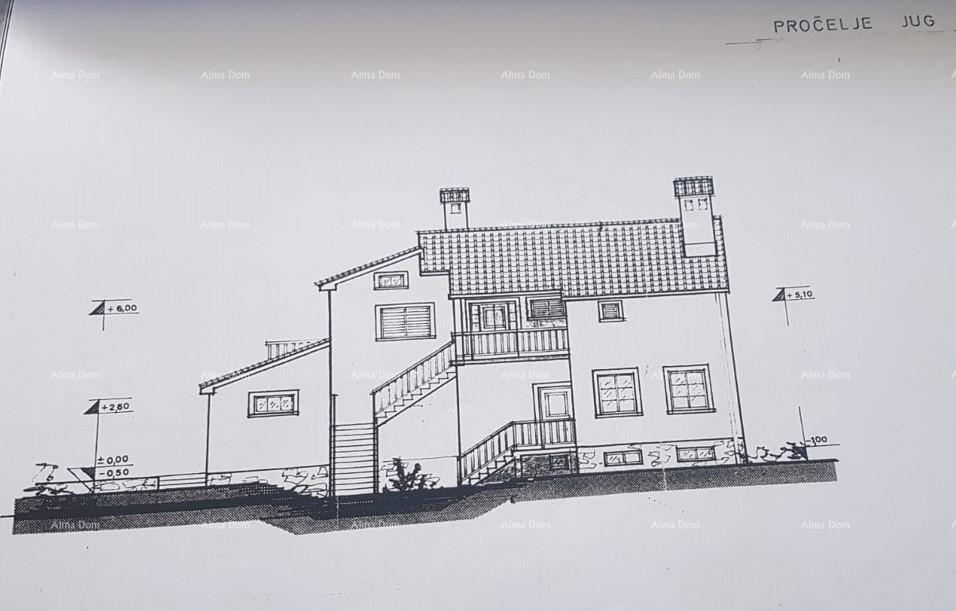 Prodamo hišo v Umagu