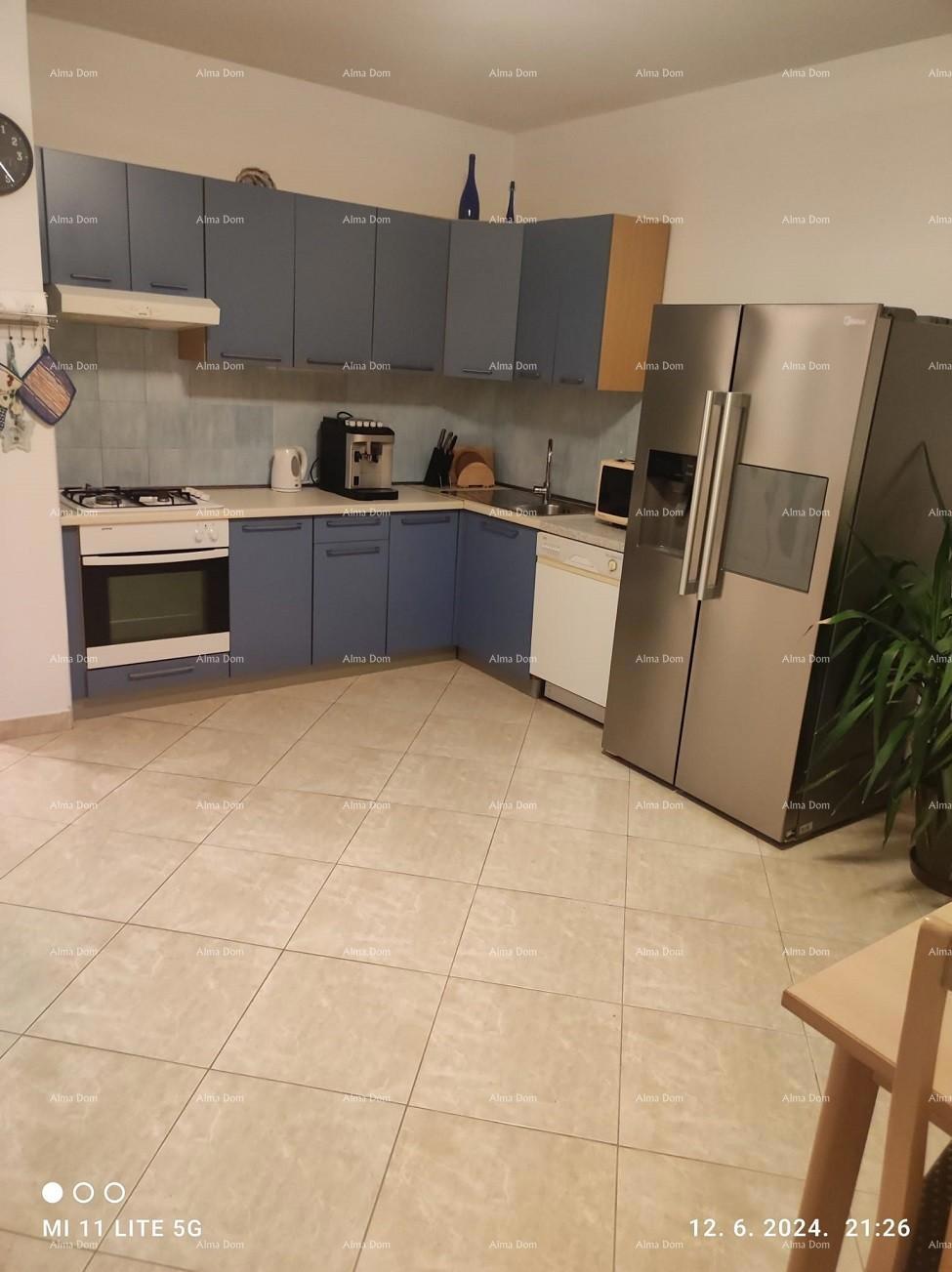 Apartmajska hiša s pogledom na morje