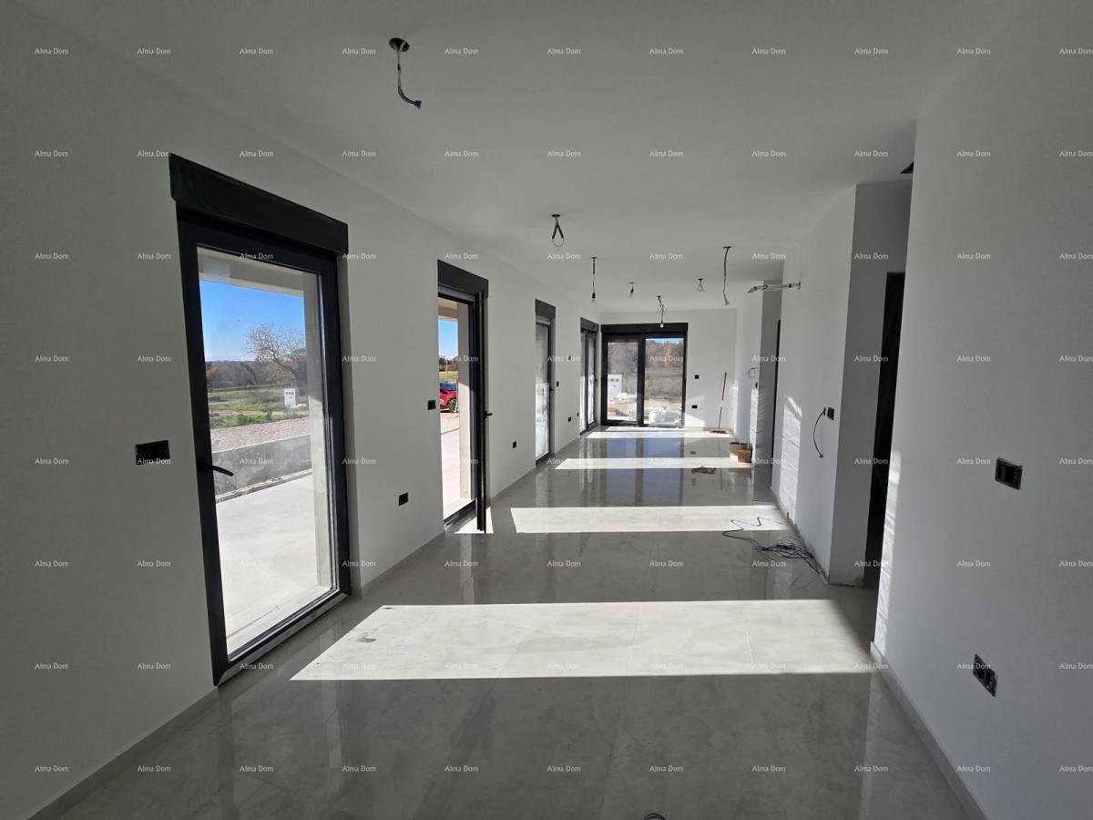 Novogradnja. Hiša v Žminju.