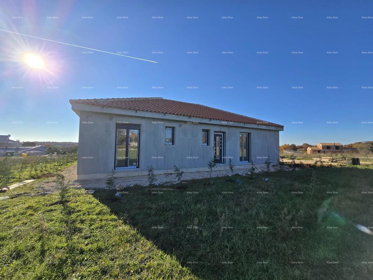 Novogradnja. Hiša v Žminju.