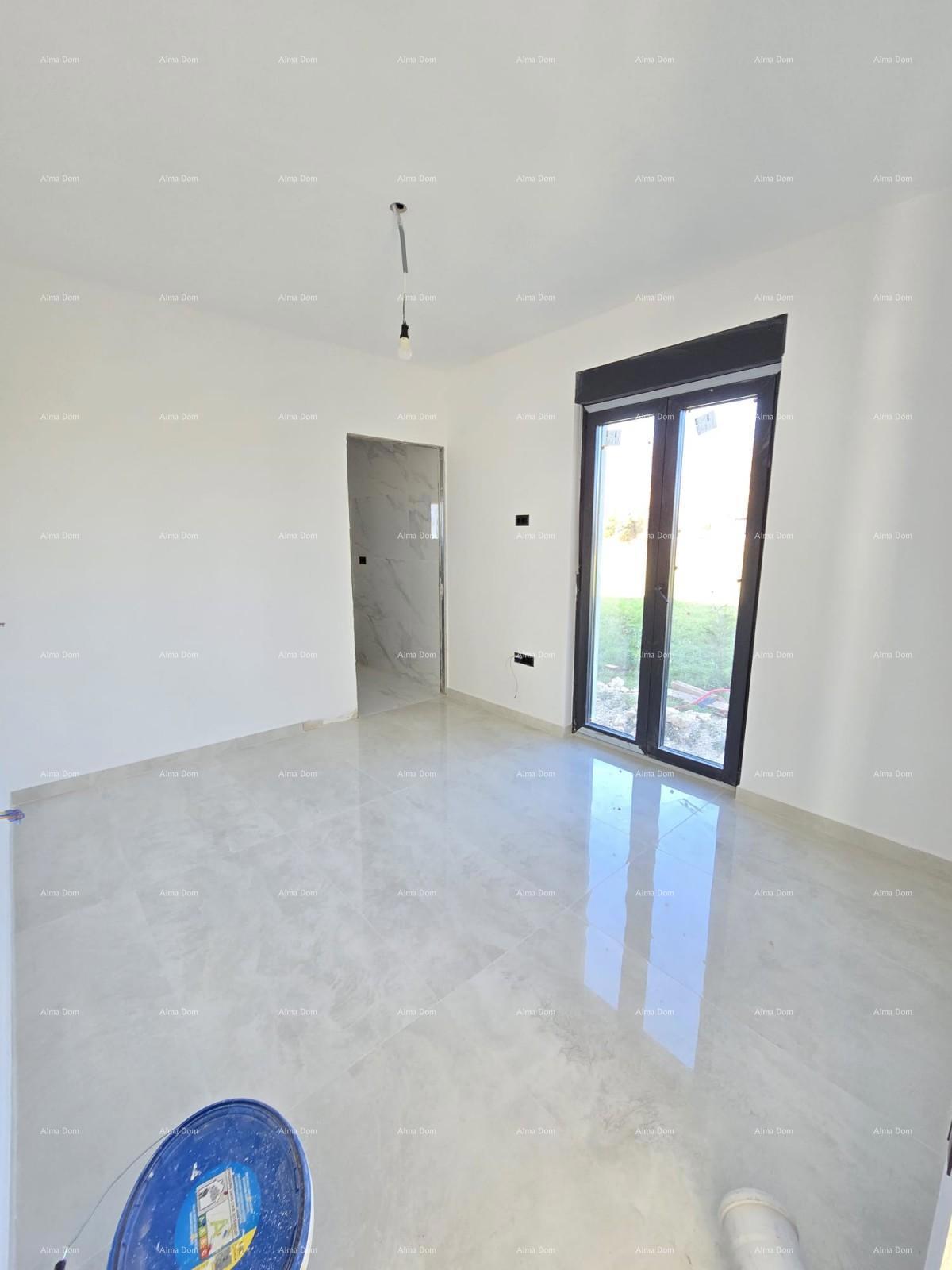 Novogradnja. Hiša v Žminju.