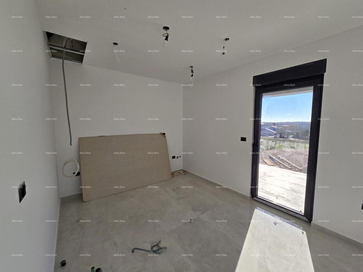 Novogradnja. Hiša v Žminju.