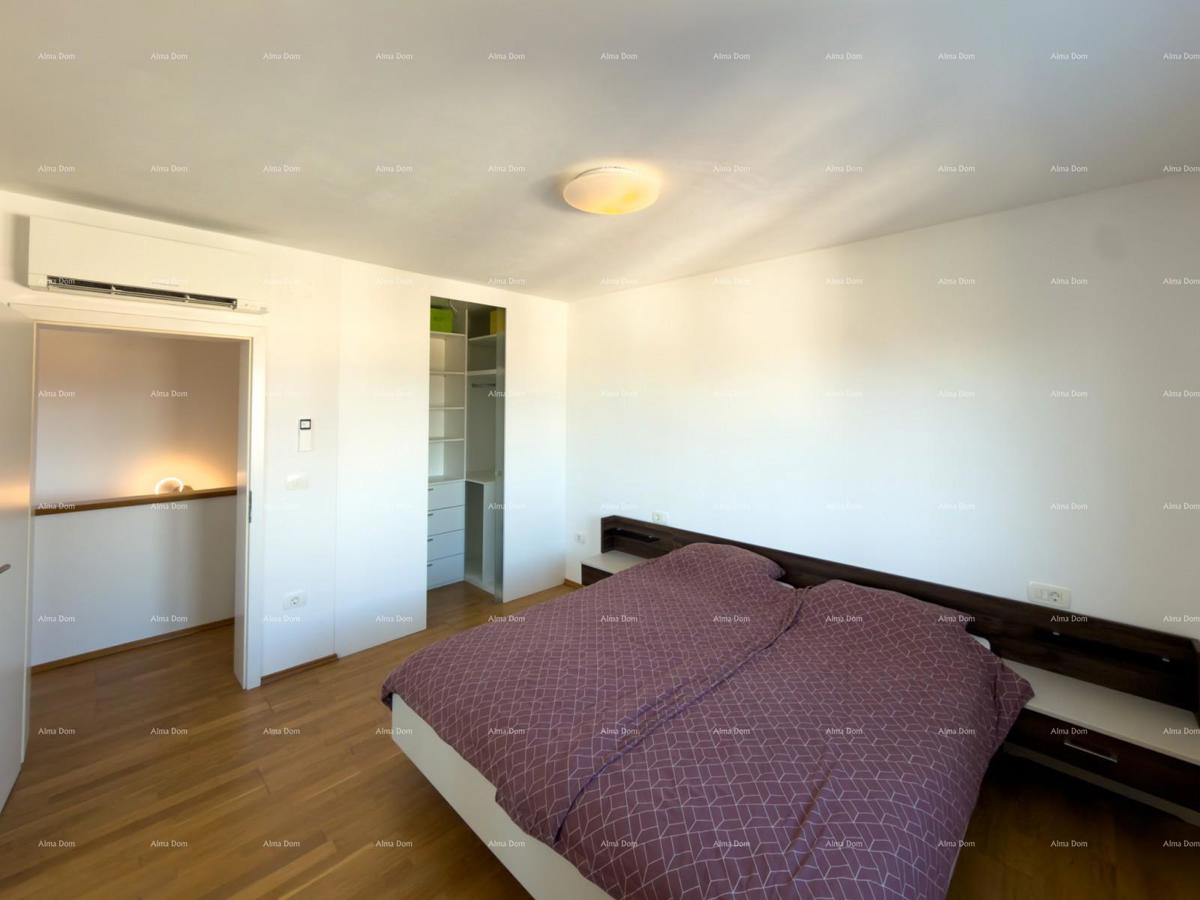 Prodaja atraktivne kuće v Premanturi z razgledom na morje