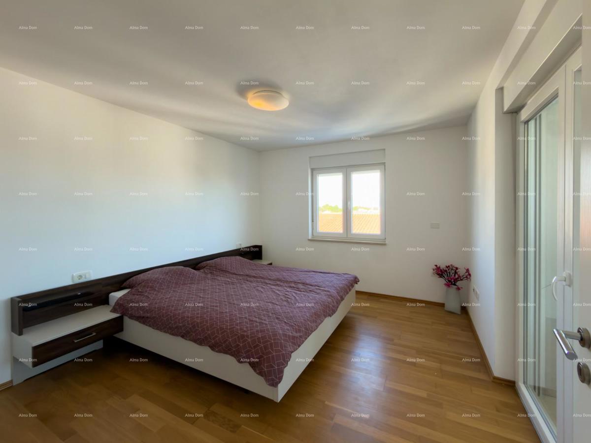 Prodaja atraktivne kuće v Premanturi z razgledom na morje