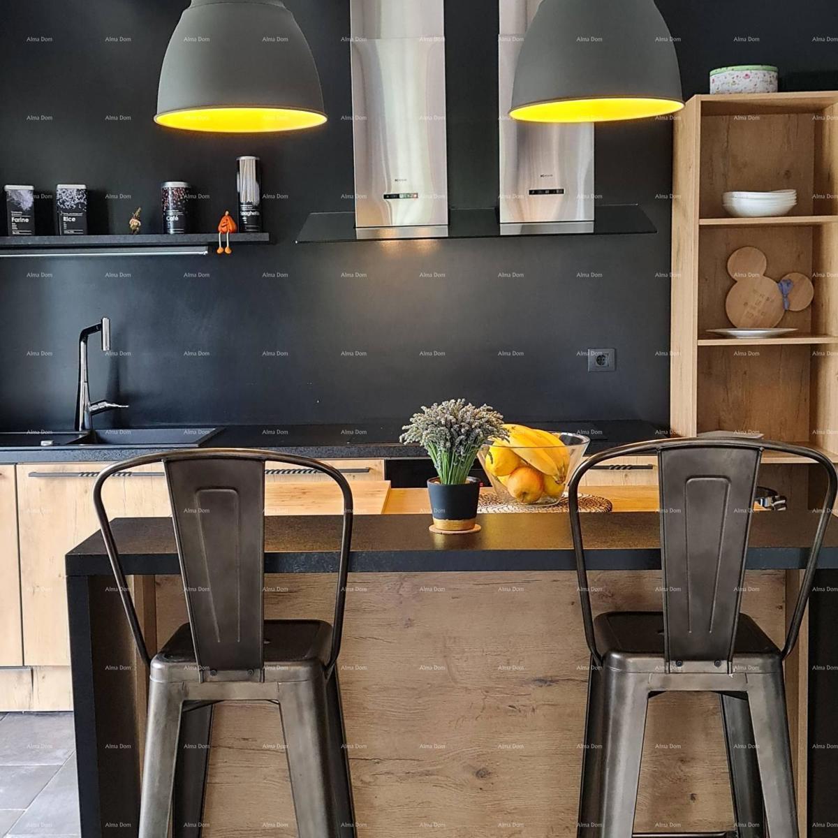 Prodaja - novoizgrajena vila - Barban!