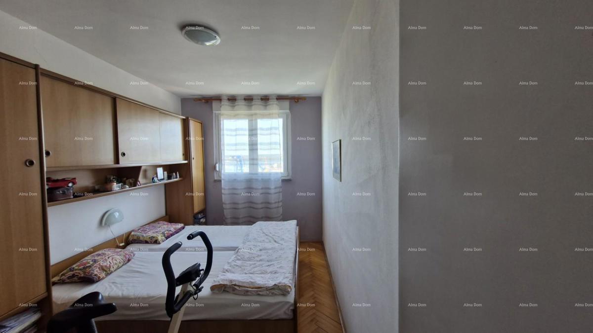 Prodaja stanovanja s pogledom na morje in mesto, Pula, Veruda!