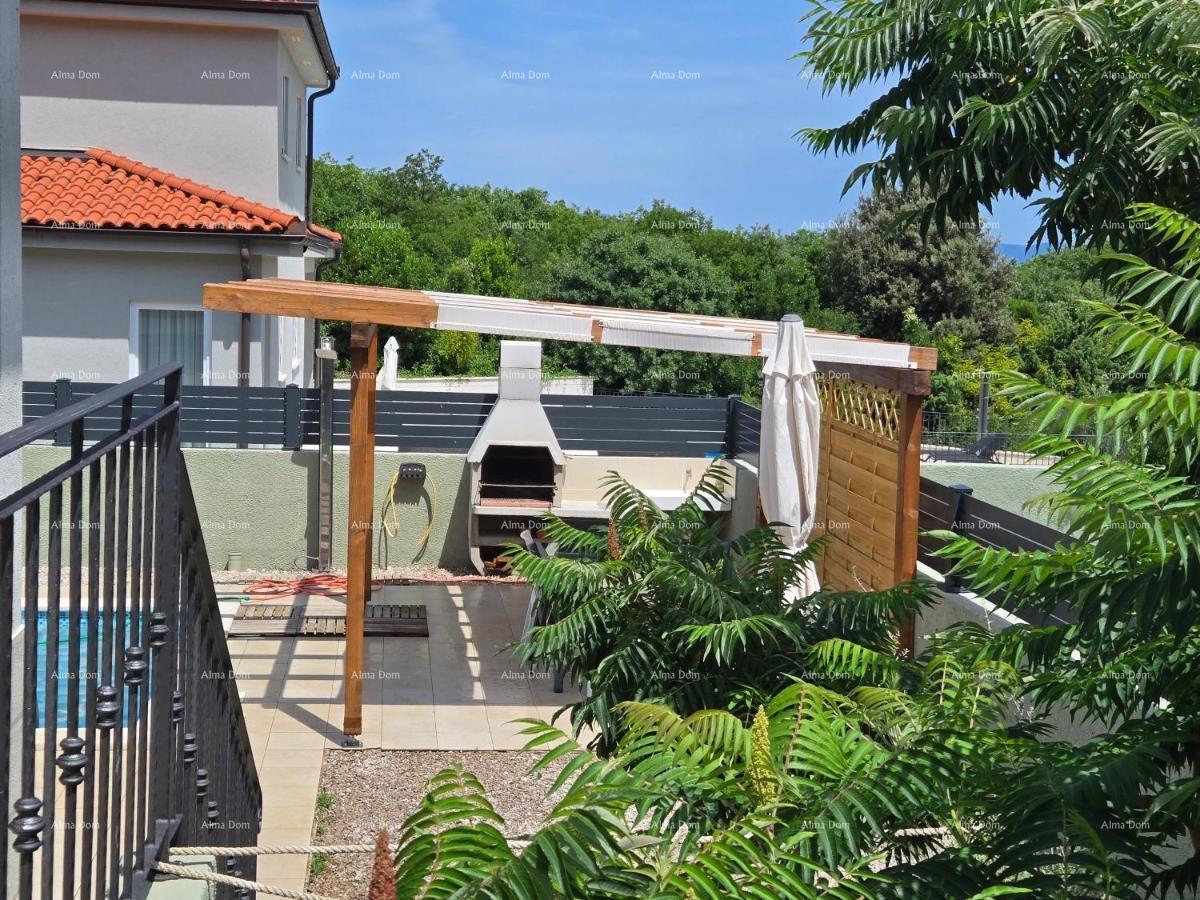 Raša – Vila s privatnim bazenom in vrtom