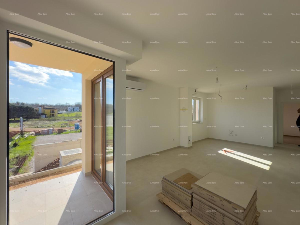 Prodajamo stanovanje z velikim vrtom v Barbanu.