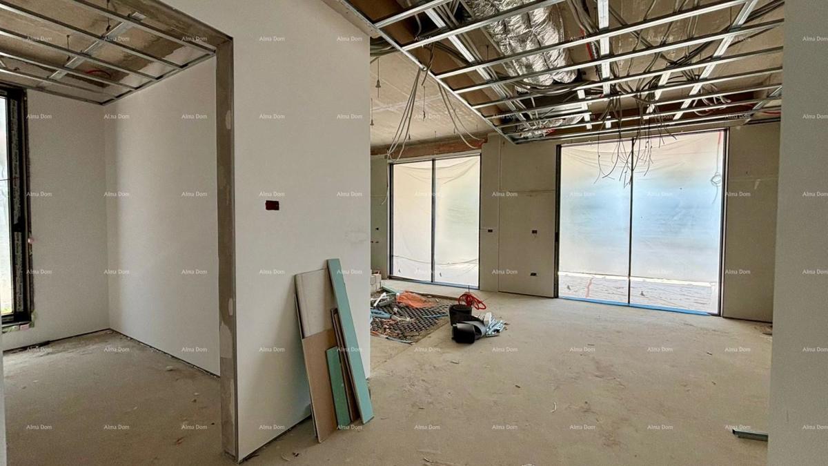 Prodamo moderno vilo v Rovinju