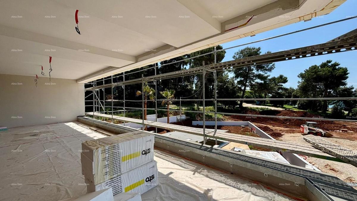 Prodamo moderno vilo v Rovinju