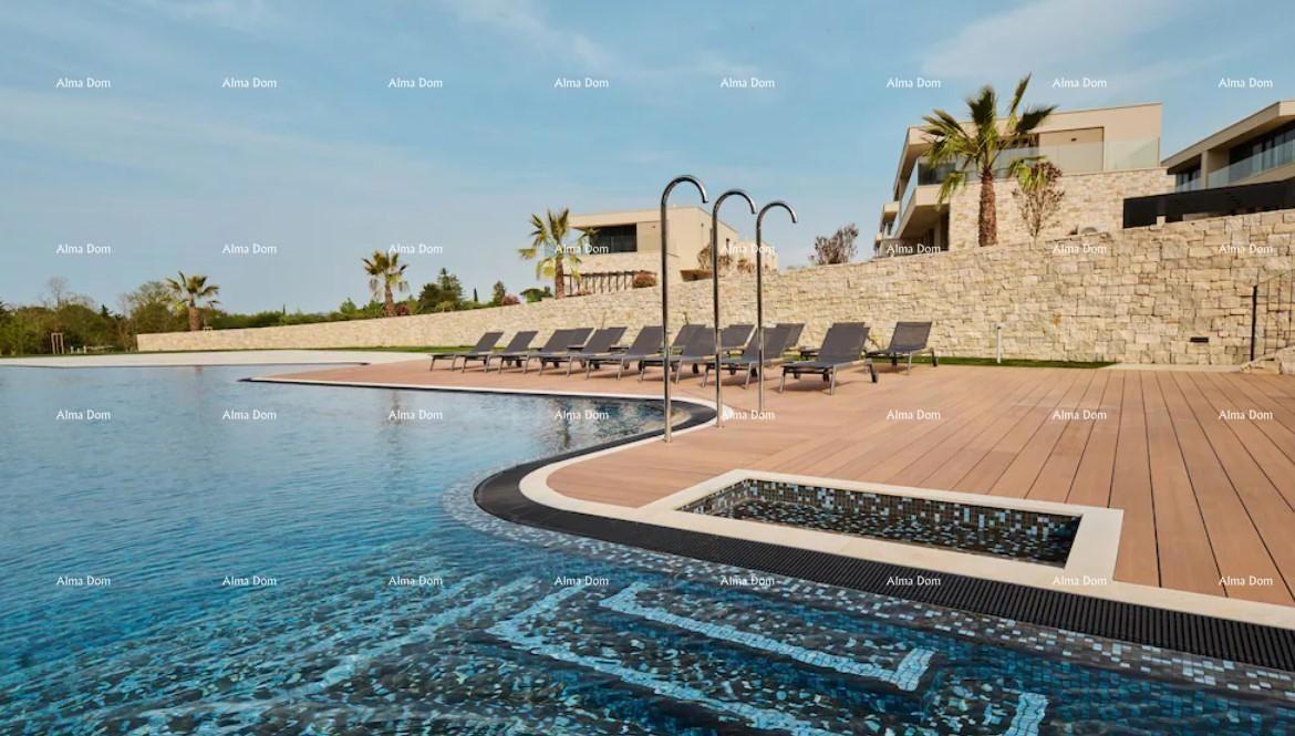 UMAG, Samostoječa vila v luksuznem letovišču! Pogled na morje! V 34