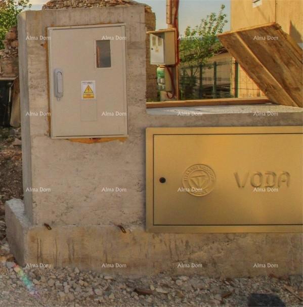 Prodaja - gradbeno zemljišče za gradnjo družinske hiše, Karojba!