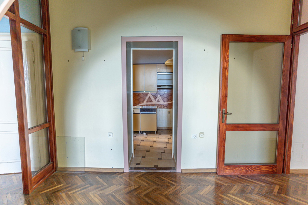 EKSKLUZIVNA PRODAJA - ATRAKTIVNO STANOVANJE NA ZADARSKI RIVI - 694.000 €