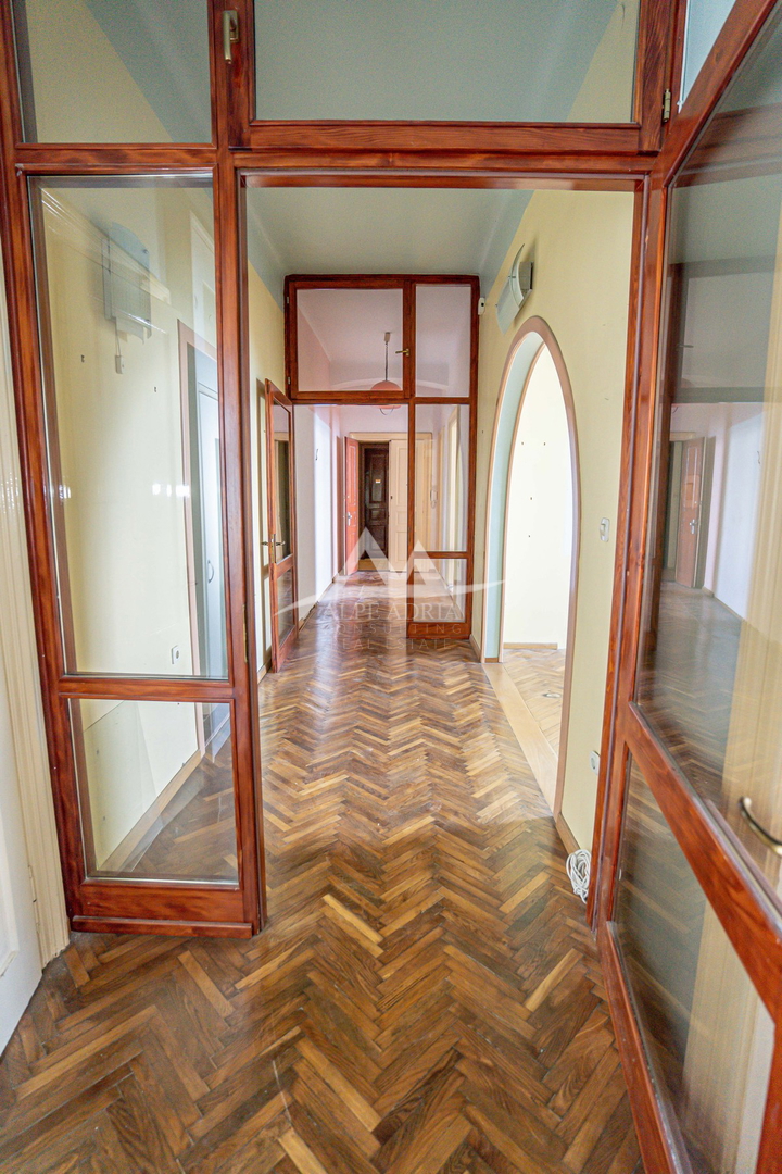 EKSKLUZIVNA PRODAJA - ATRAKTIVNO STANOVANJE NA ZADARSKI RIVI - 694.000 €
