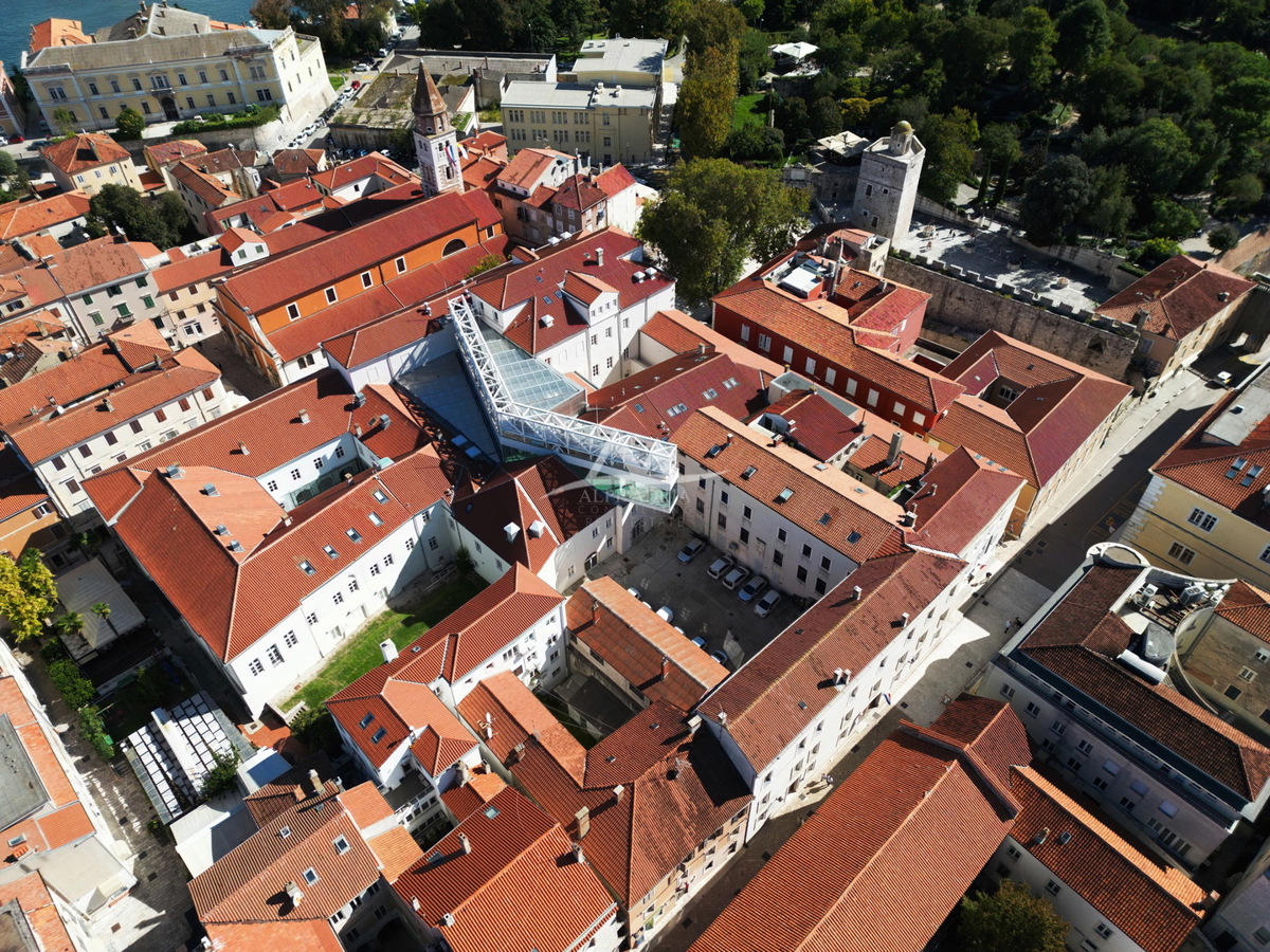 EKSKLUZIVNA PRODAJA - ATRAKTIVNO STANOVANJE NA ZADARSKI RIVI - 694.000 €