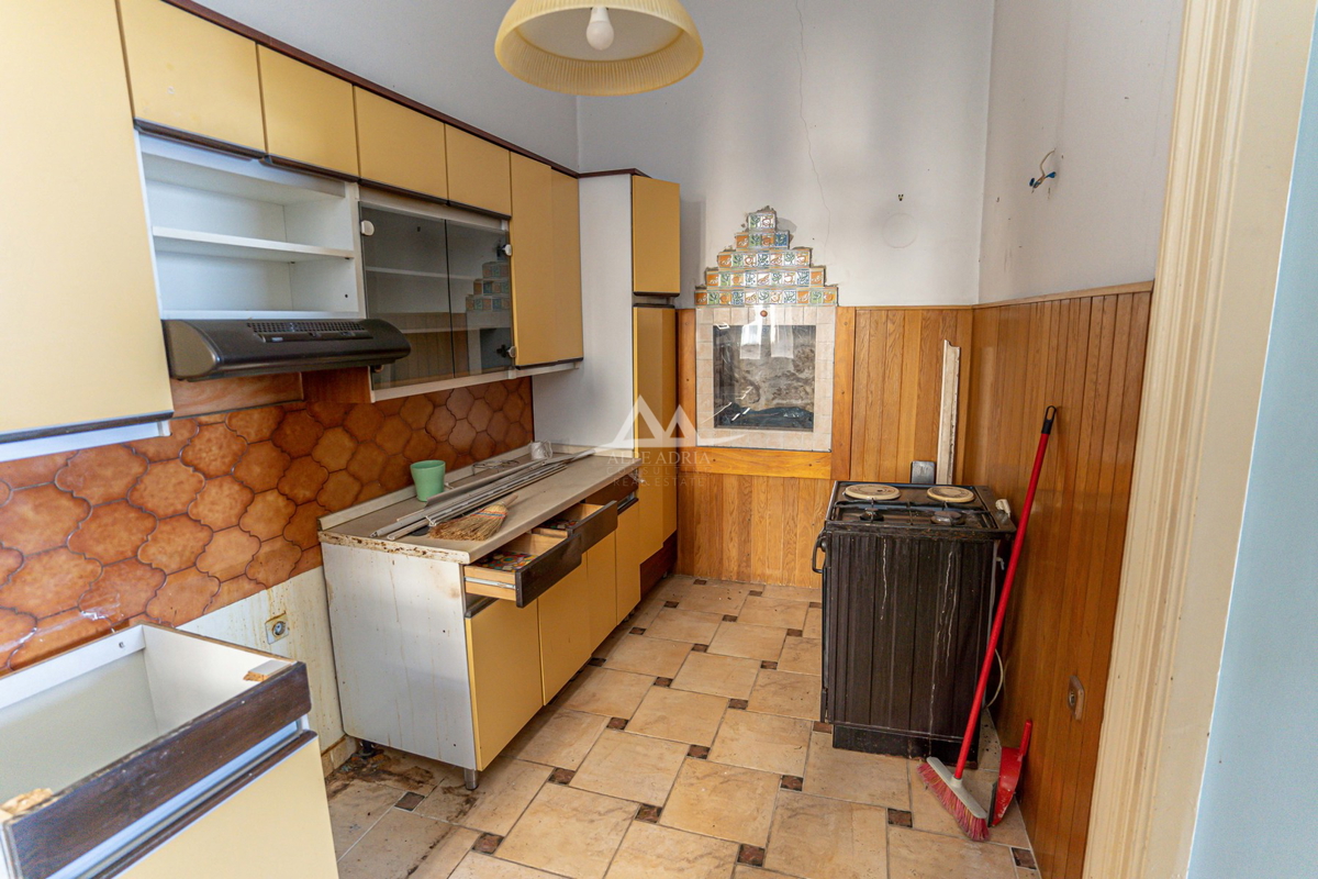 EKSKLUZIVNA PRODAJA - ATRAKTIVNO STANOVANJE NA ZADARSKI RIVI - 694.000 €