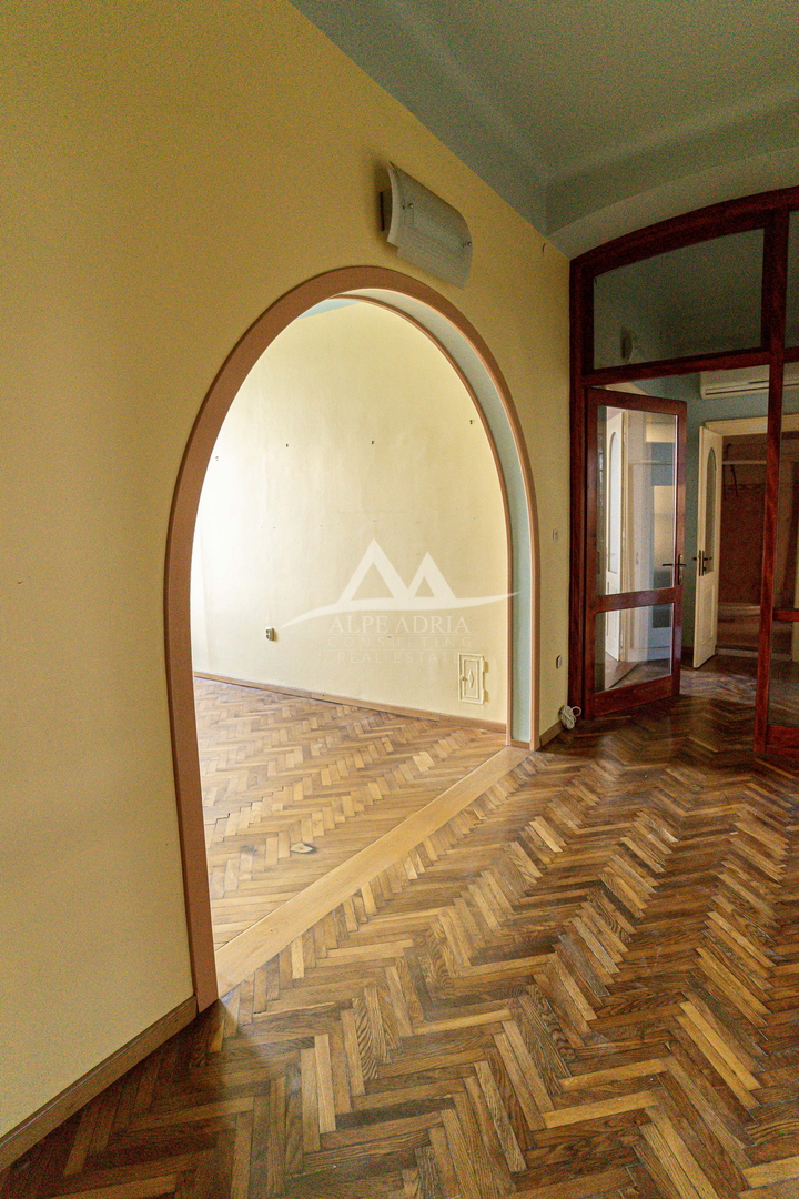 EKSKLUZIVNA PRODAJA - ATRAKTIVNO STANOVANJE NA ZADARSKI RIVI - 694.000 €