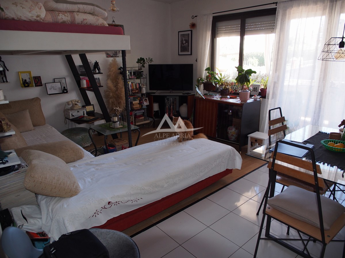 325.000€ - V CENI ENEGA STANOVANJA KUPITE HIŠO Z DVEMA STANOVANJAMA