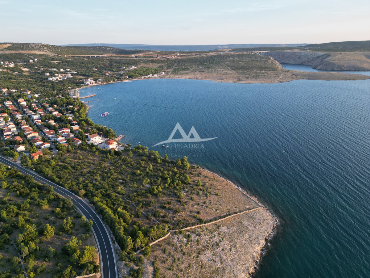 ROVANJSKA - ATRAKTIVNO ZEMLJIŠČE - 1.700 M2 - 293.250 €