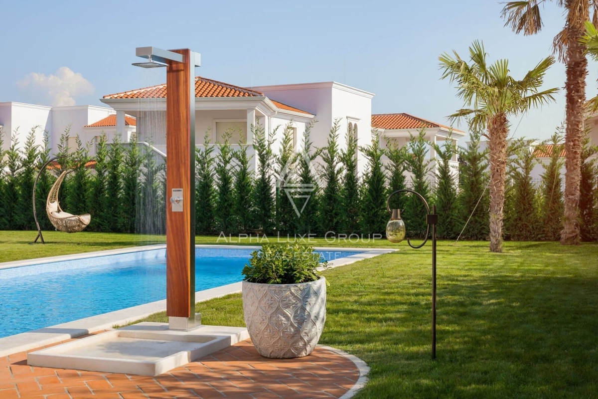 Istra, Vabriga, Razkošna samostojna vila z velikim vrtom