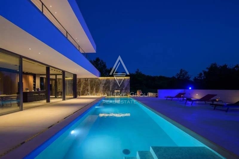 Spektakularna moderna vila v okolici Grožnjana, Istra