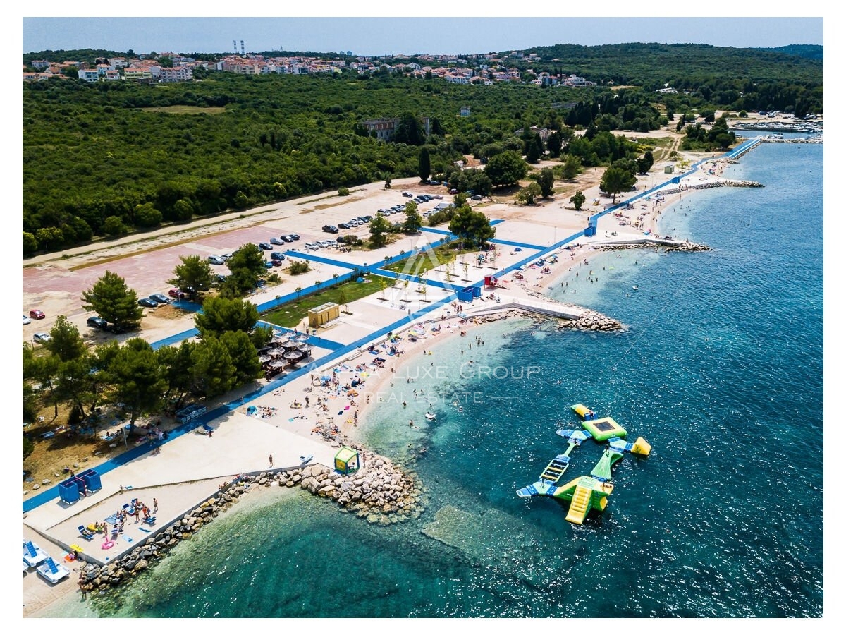 Svetvinčenat, Istra - Elegantni dvojni vili naprodaj