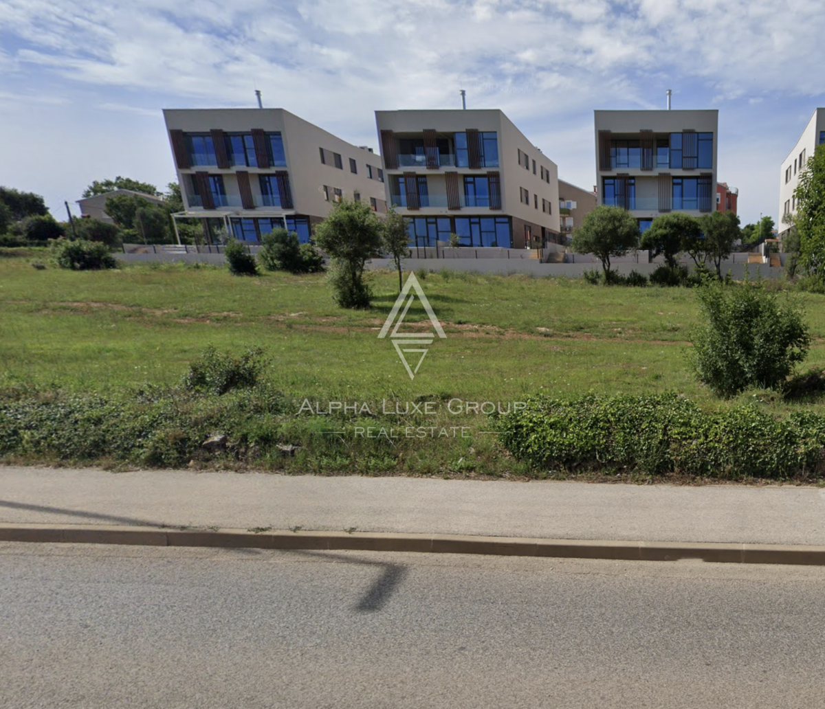 Rovinj, Istra: Sodobni dupleks z vrtom in garažo