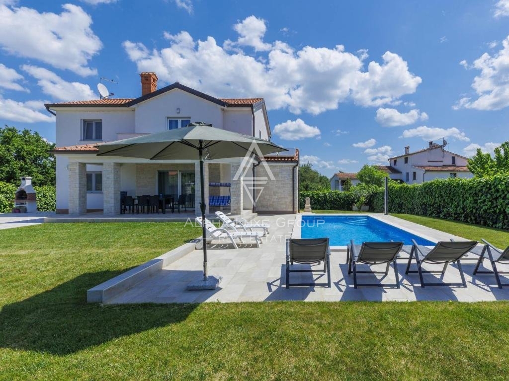 Atraktivna hiša z bazenom, Istra, Poreč